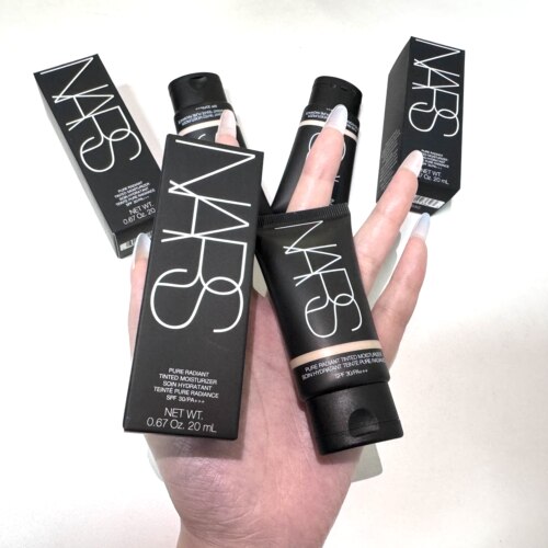 nars有色素颜霜粉底液面霜中小样