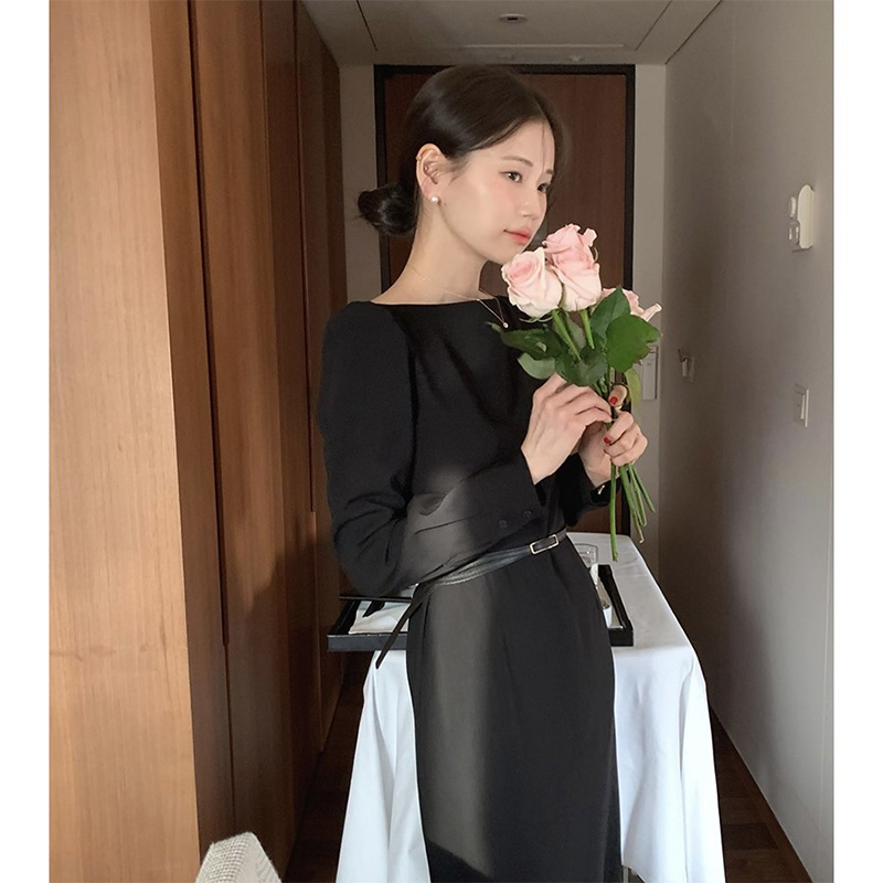 一字领长款连衣裙参加聚会婚礼