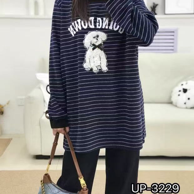 圆领休闲运动风卫衣大版盖屁股