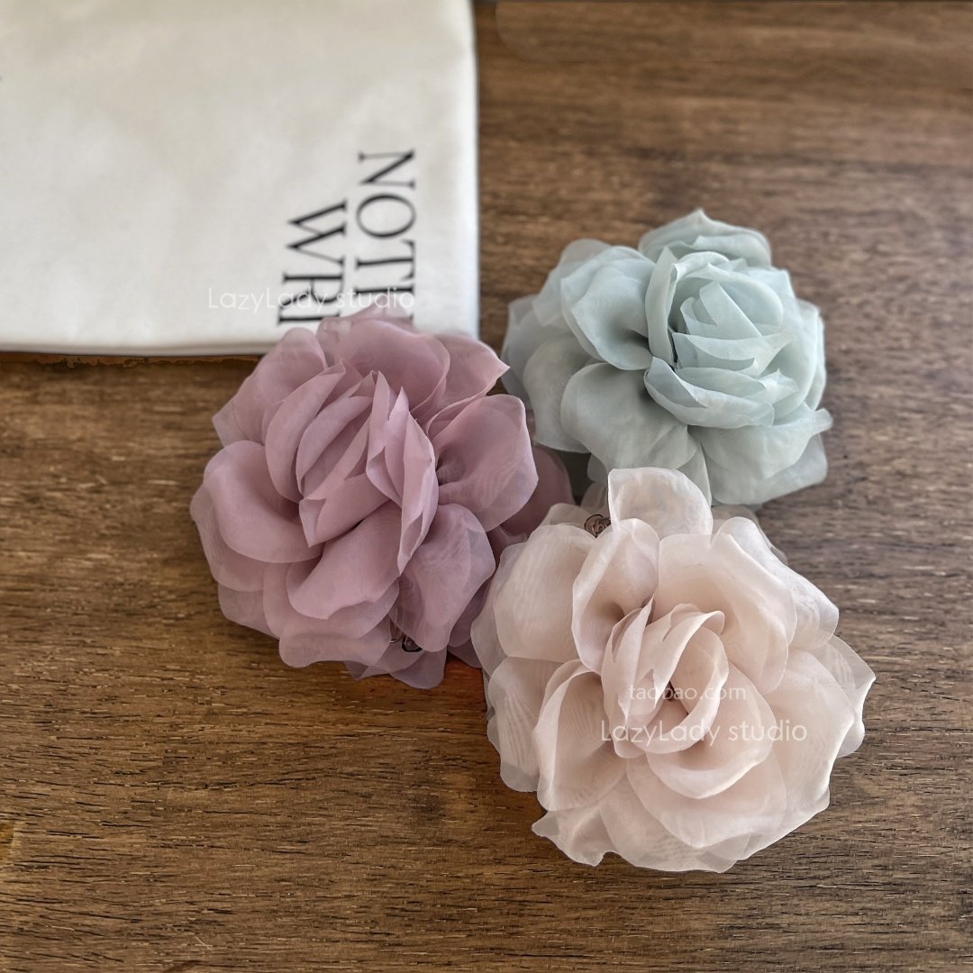 中号玫瑰花朵 抓夹。低饱和度 粉紫色 - 实物图