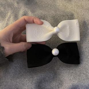 浮雕山茶花高级感发夹 布艺小香风蝴蝶结弹簧夹后脑勺顶夹马尾夹