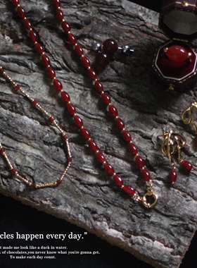 S925银镀金新年大吉红玛瑙米珠蝴蝶结飘带时尚简约串珠项链耳钉