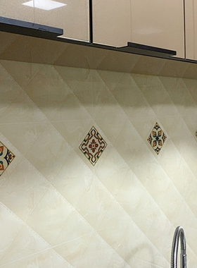 创意瓷砖贴欧式风格厨房卫生间彩色墙贴家居装饰图案防水腰线贴纸