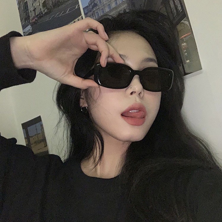 长方形小红书中性太阳眼镜