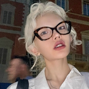 404 酷女 店复古大框猫眼玳瑁眼镜显脸小凹造型时髦小众街拍韩版