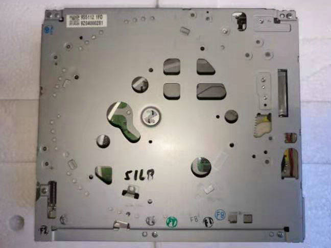 奔驰六碟DVD机芯富豪六碟DVD机芯