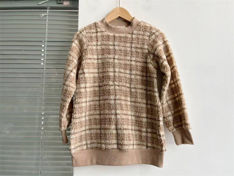 圆领套头卫衣洋气格子男女宝同款