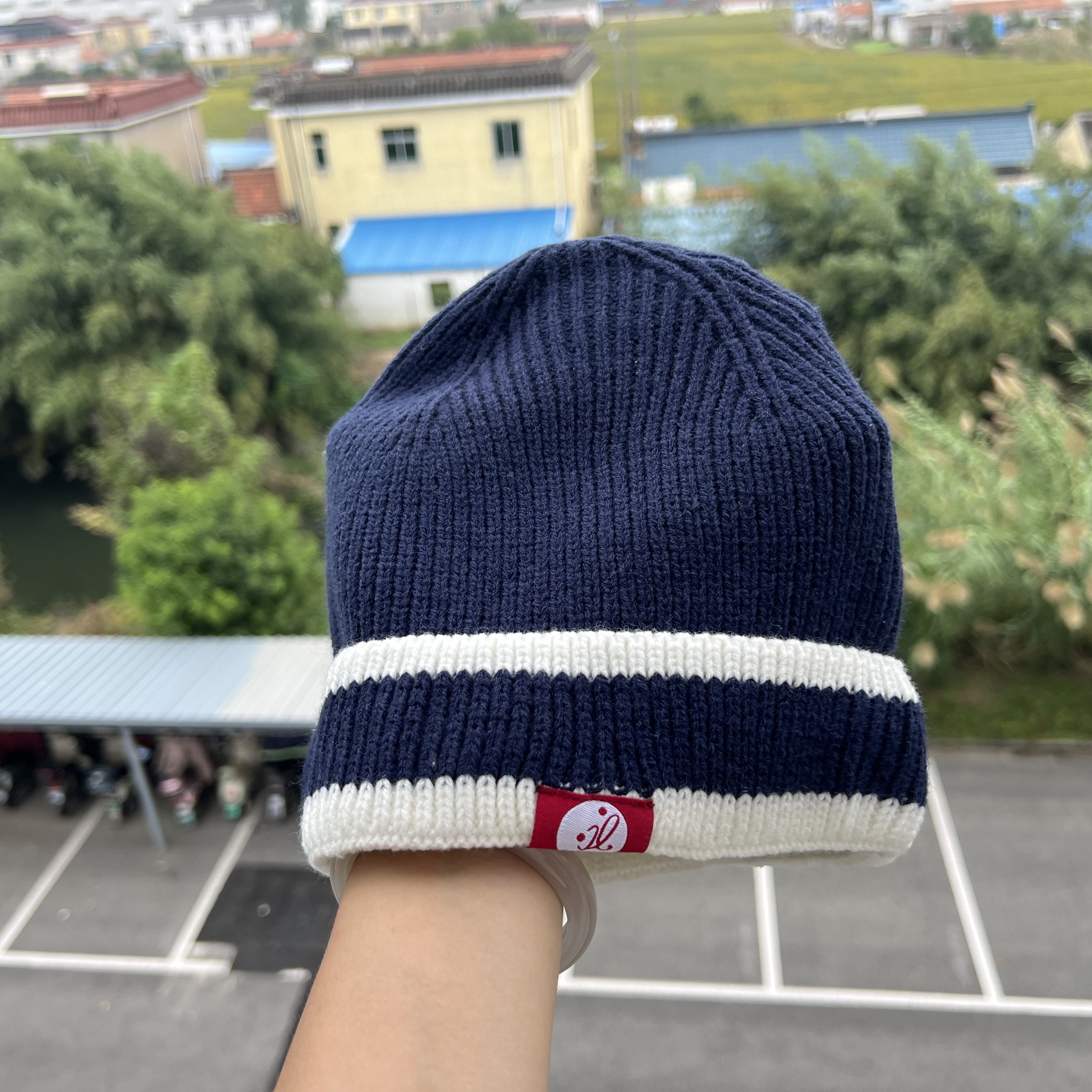 2R-58冬天颜色拼接复古卷边保暖防寒包头帽针织毛线帽H25-10