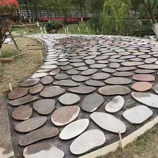 新款花园草坪踏步石户外铺路石垫脚石庭院装饰汀步石天然鹅卵石板