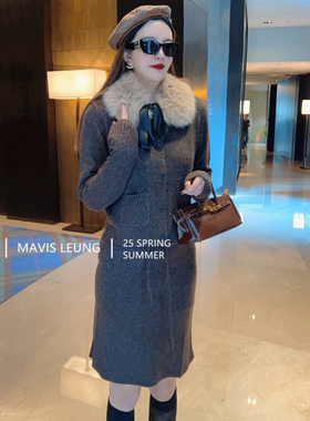 MAVIS LEUNG M1U系千金老钱感 系带毛毛领摩卡翻领针织半身裙套装