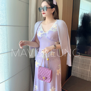 长款 MAVIS 鸢尾花淡雅紫色蕾丝v领收腰修身 LEUNG 连衣裙 盛夏之年