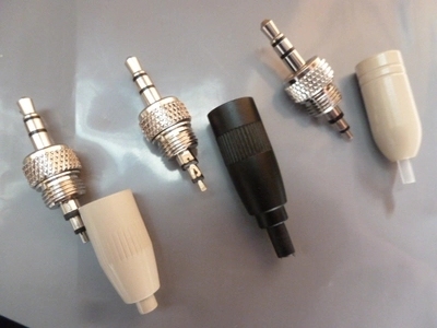 全新3.5带锁扣款插头：EWG2 G3 3.5螺母插头 、 通用