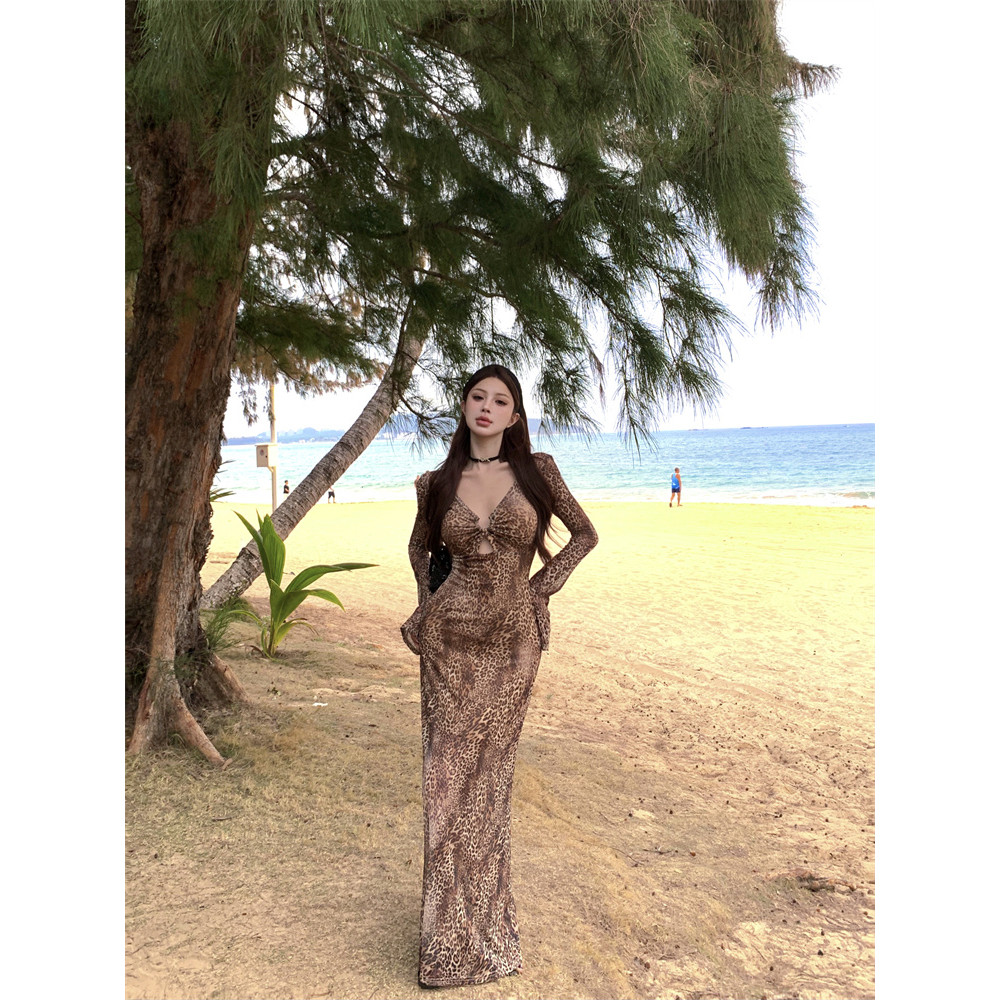 实拍实价 V领豹纹长款收腰修身宴会长裙