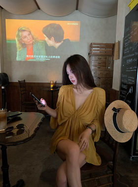 实拍实价 宽松设计感小众慵懒风姜黄色褶皱上衣女