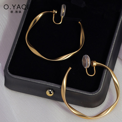 简约扭曲C形圈可晃动蚊香盘耳夹