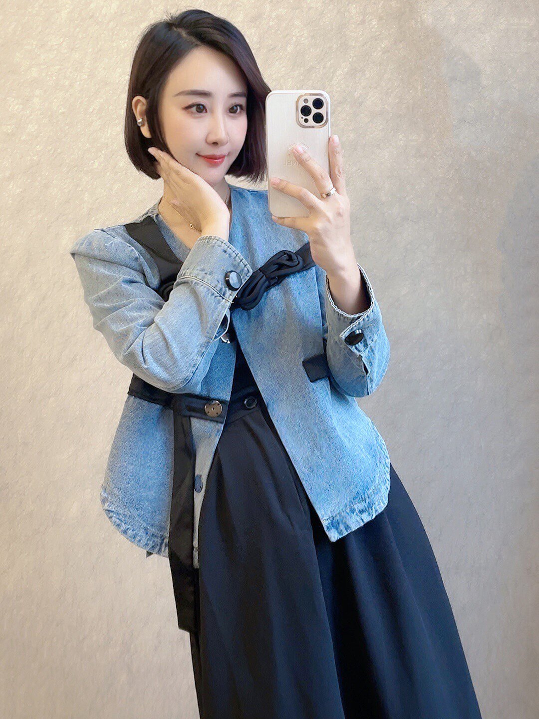 欧洲站新款小香风蝴蝶结牛仔外套女小众圆领设计款上衣