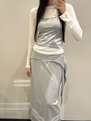 morethanyesterday Amy韩代 26fw 东大门 印花 吊带背心 半身裙