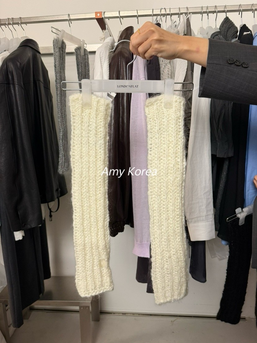 现LONDON FLAT Amy韩代 25fw 东大门 针织露趾袖套不含毛衣 洋气