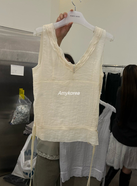 ports moss Amy韩代 26春夏 东大门 花边v领 皱褶背心 洋气百搭