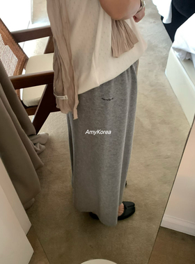 现underson Amy韩代 26早春 东大门 休闲抽绳 后开衩针织半身裙