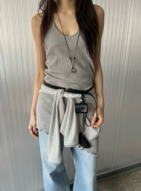 novus Amy韩代 26早春 洋气叠穿挂脖 针织连衣裙 纯色百搭