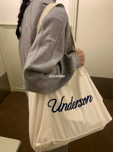 underson Amy韩代 25早秋 东大门 刺绣英文小标 长袖卫衣拼接设计