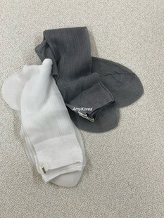 wearable Amy韩代 26春夏 东大门 纯色小标 网纱中筒袜子洋气百搭