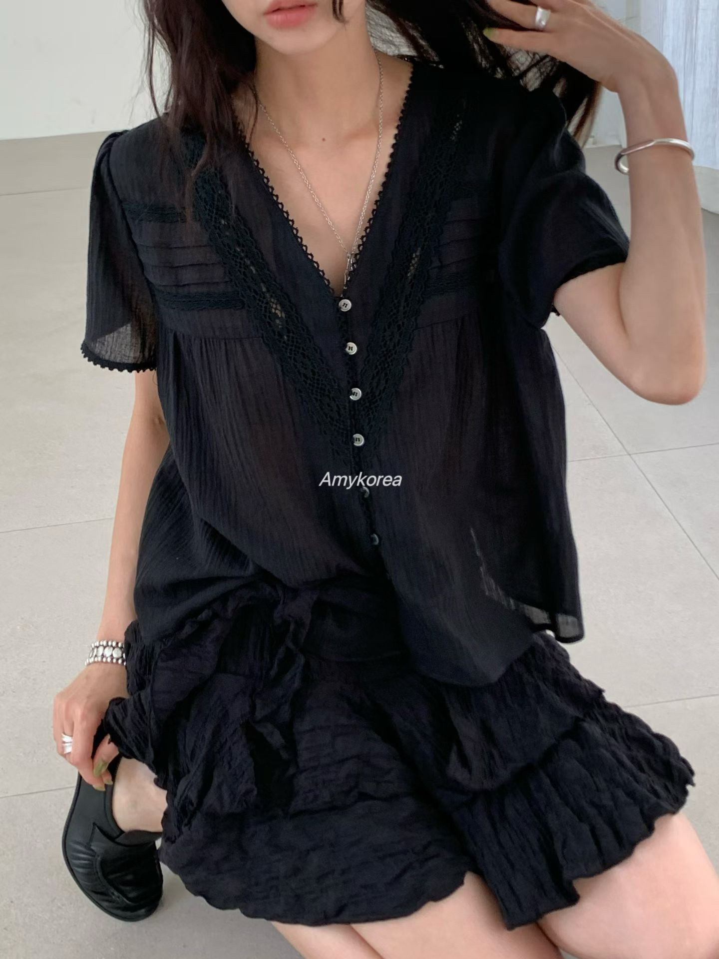 awear Amy韩代 26春夏 东大门 皱褶花边 短袖衬衫 纯色洋气