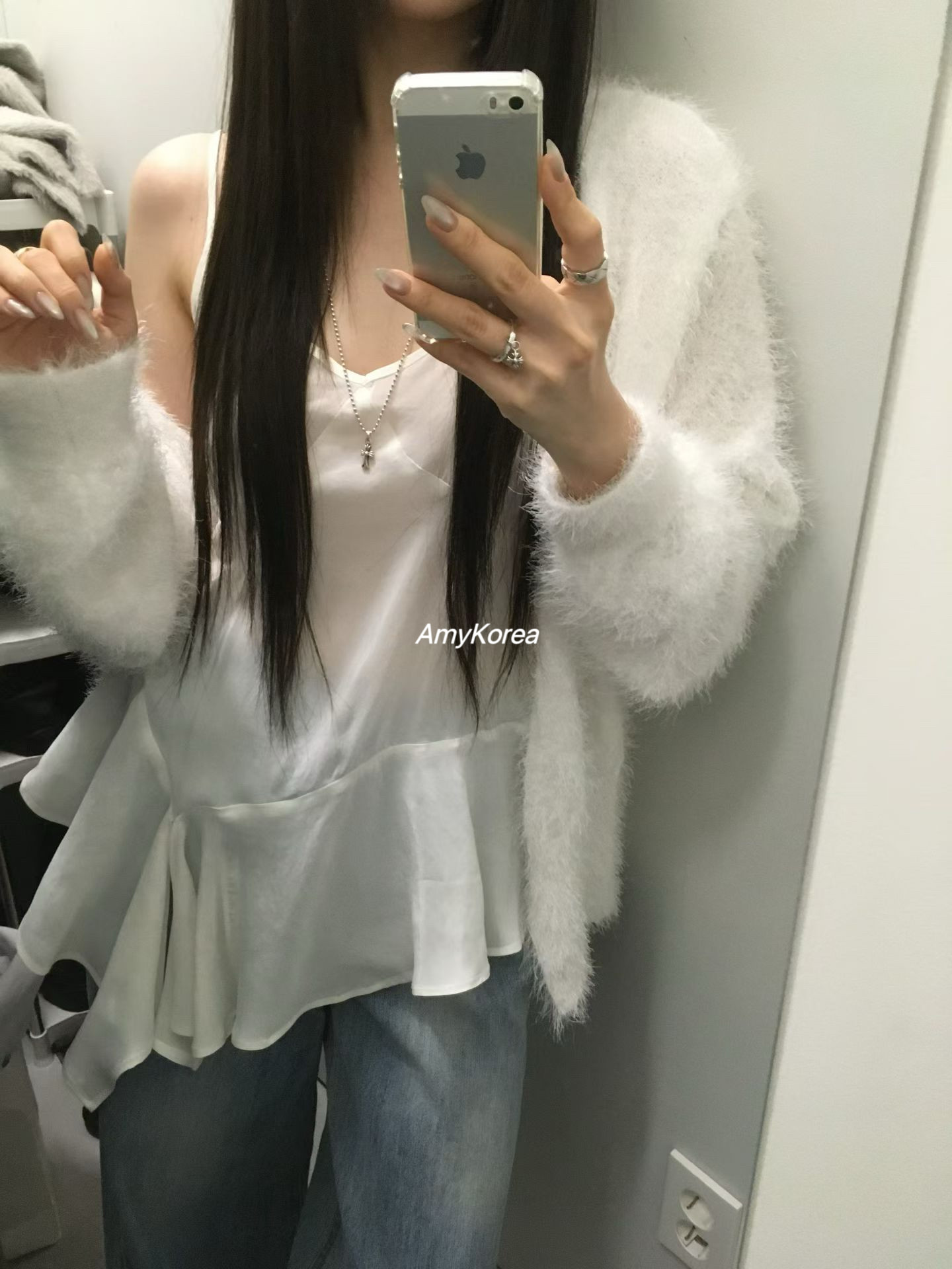 nuese Amy韩代 26早春 东大门 拉毛软糯 针织开衫 v领束腰 洋气