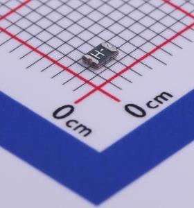 0805L110ULYR 6V 1.1A 0805自恢复