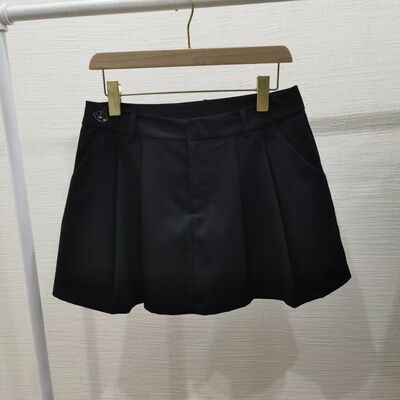 商场撤柜女士春夏休闲短裤裙裤黑色简约百搭柔软舒适有质感显腿长