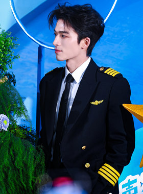 王星越明星同款黑色金属扣高级商务休闲团播男士机长西服穿搭潮牌