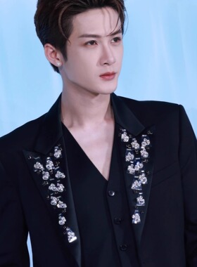 檀健次明星同款男黑色西服外套高级感时尚高端休闲风精致西装套装