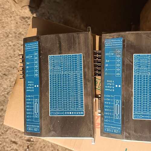 议价ZB110E步进电机驱动器，下来的，。外观成色不可维修