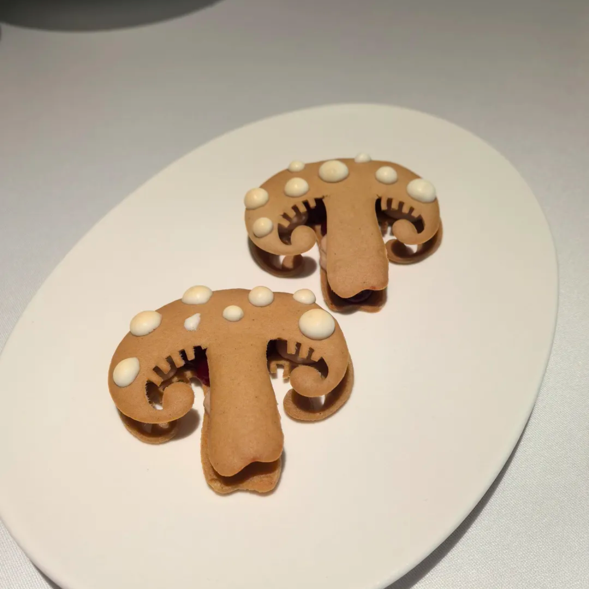 创意法餐蘑菇造型蕾丝脆片硅胶烘焙模具食品级菜品点缀装饰磨具