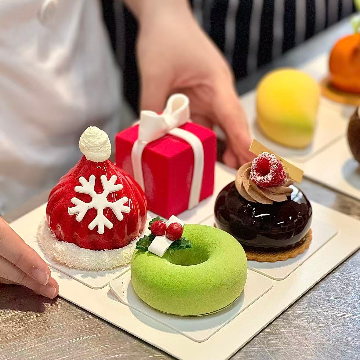 创意圣诞节慕斯甜品烘焙硅胶法式立体甜品模具烘焙甜甜圈扁圆磨具