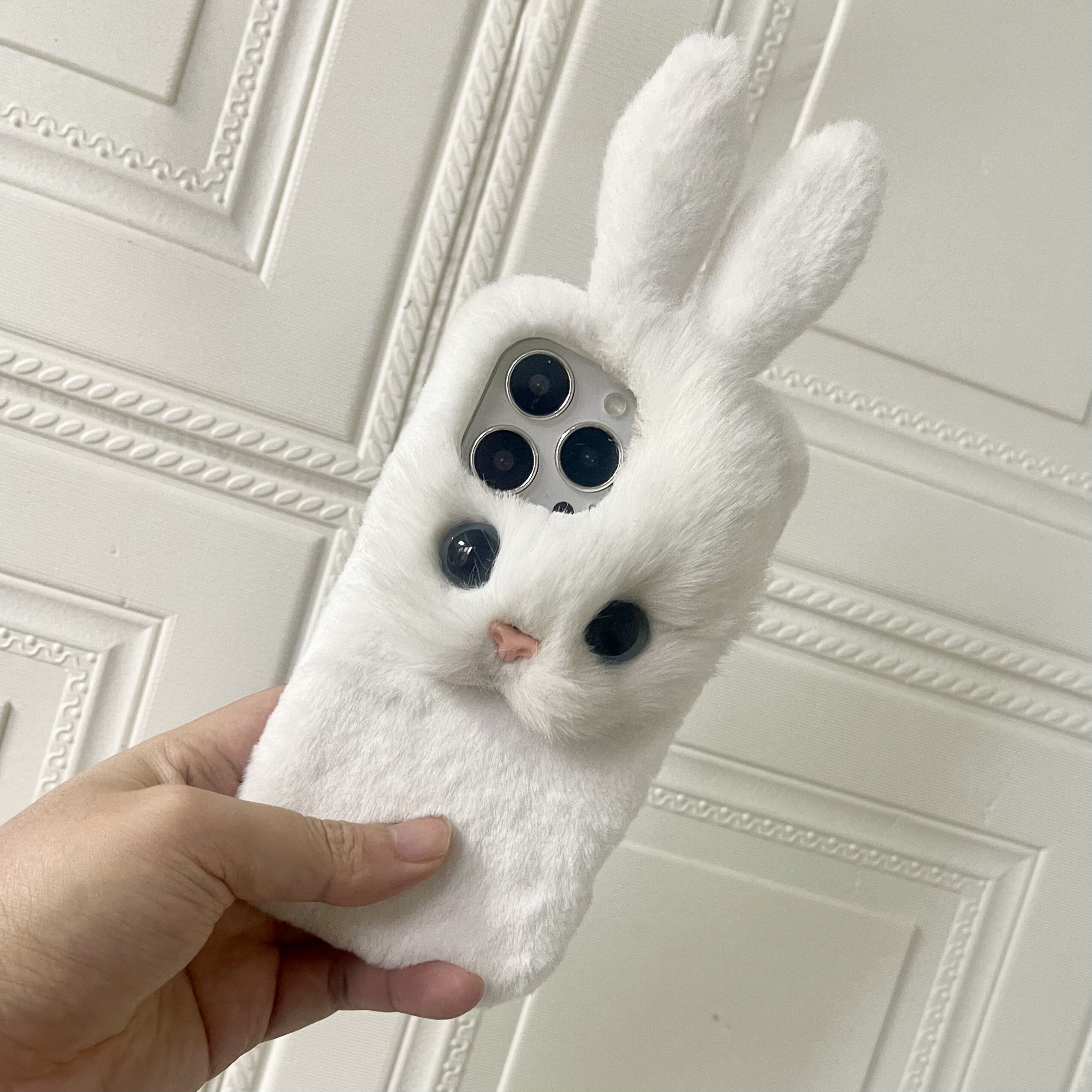 布萌▲小白兔 适用于苹果15手机壳iphone15Pro Max可爱毛绒龙猫15ultra全包14promax手机保护套