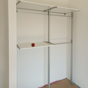 日式无甲醛 立柱式金属衣架 轻奢风格 步入是金属衣架 铝钛合金