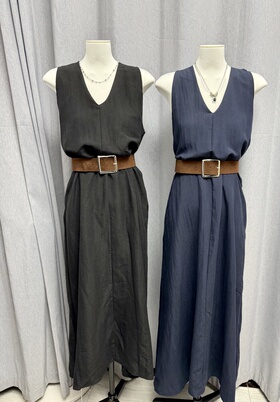 LZHOUSE 2025法式气质显瘦A字大长裙挂脖v领露背连衣裙 配腰带