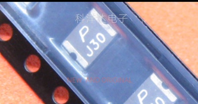 SMD1812P300SLR/24 3.0A 24V 丝印P J30 自恢复保险丝  量大价优