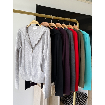 J家 16针单边美丽奴羊毛休闲减龄连帽针织拉链短外套76210