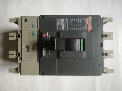MERLIN GERIN NS400 N     160/400A
拆机件  保证完好   如照片