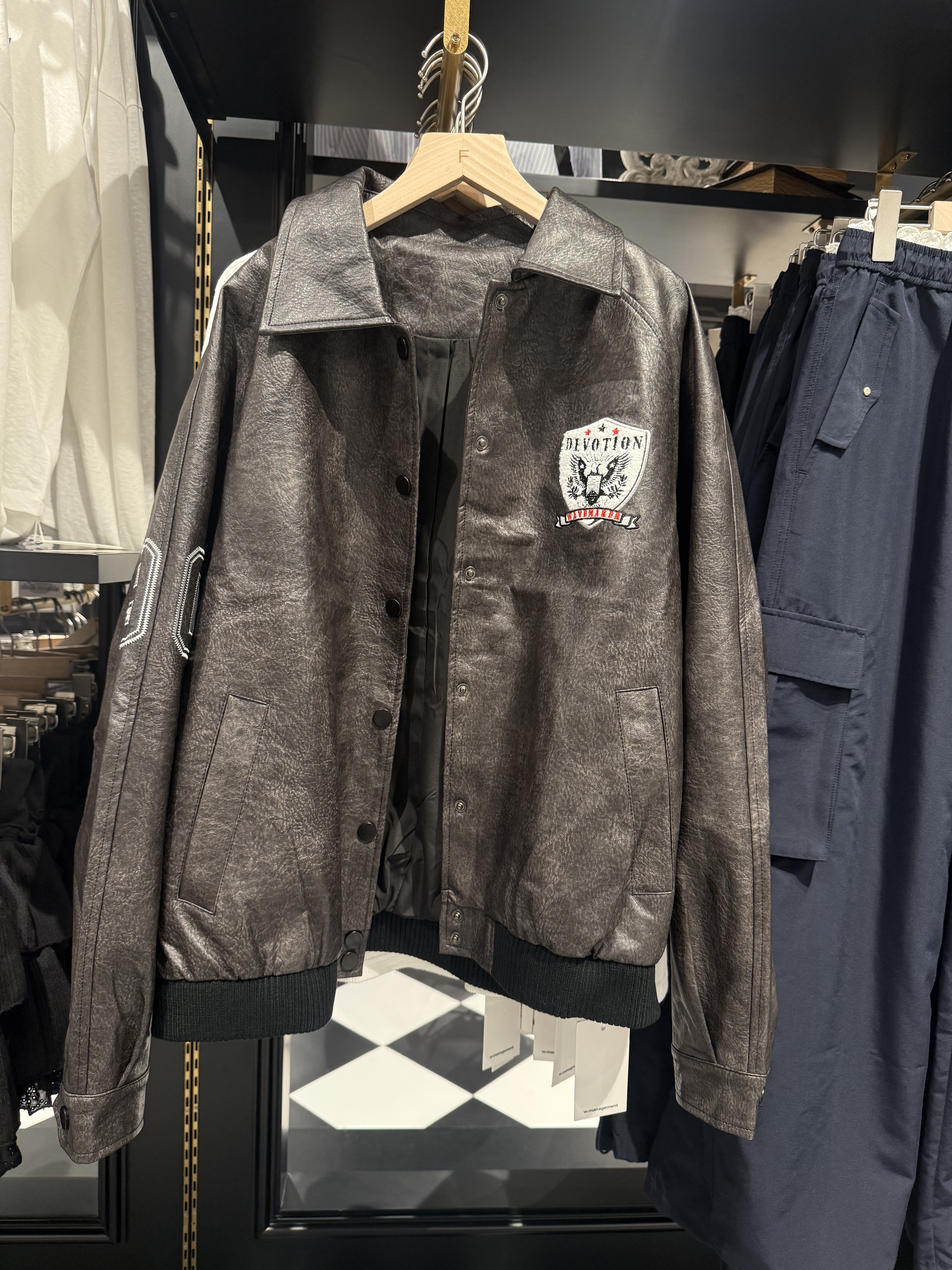 WM wmanagement国内正品代购翻领仿皮外套不支持退换