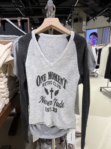 OM one moment国内北京正品代购套头针织衫不支持退换