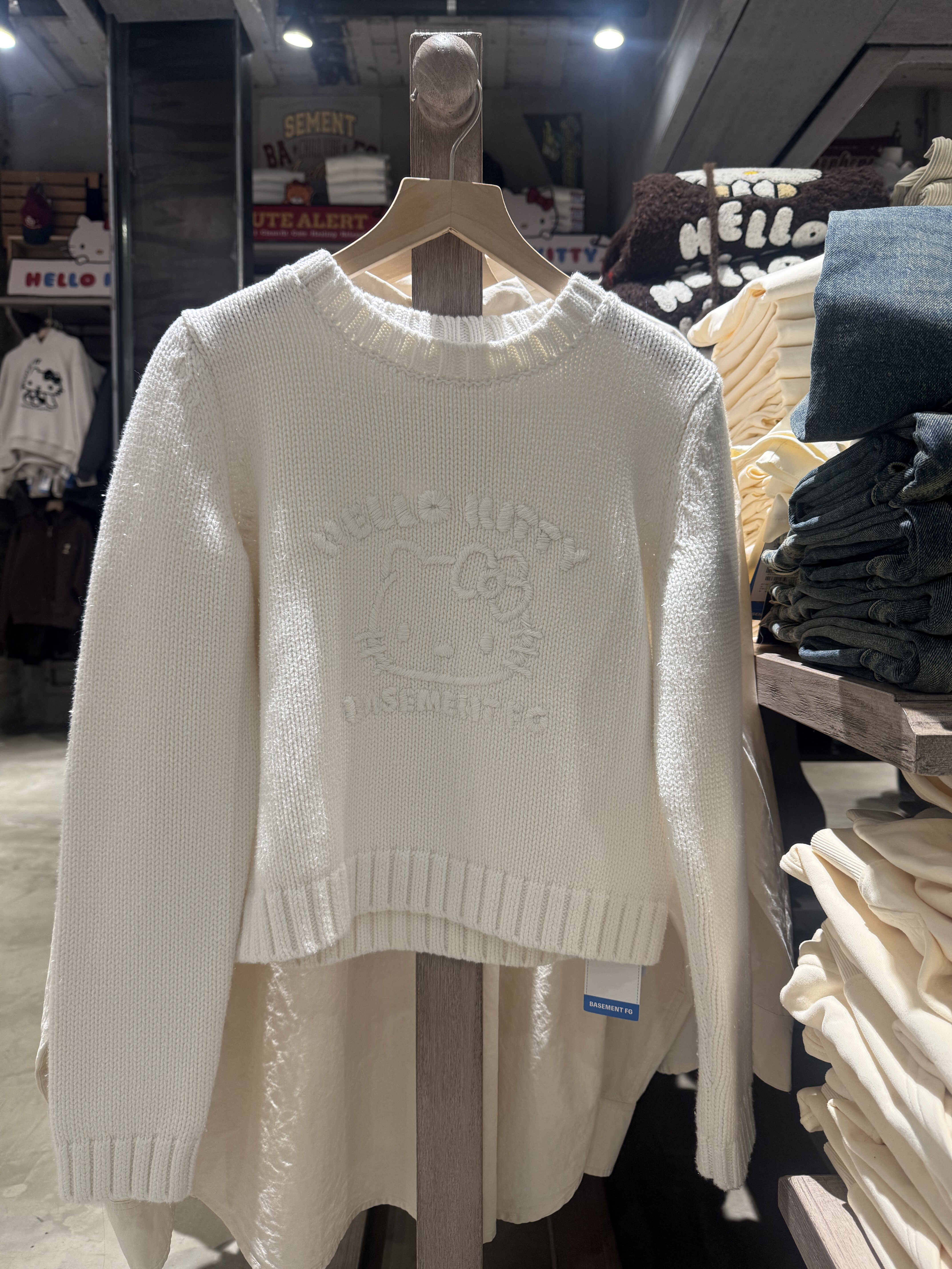 BASEMENT FG 国内北京BF正品代购圆领毛衣不支持退换