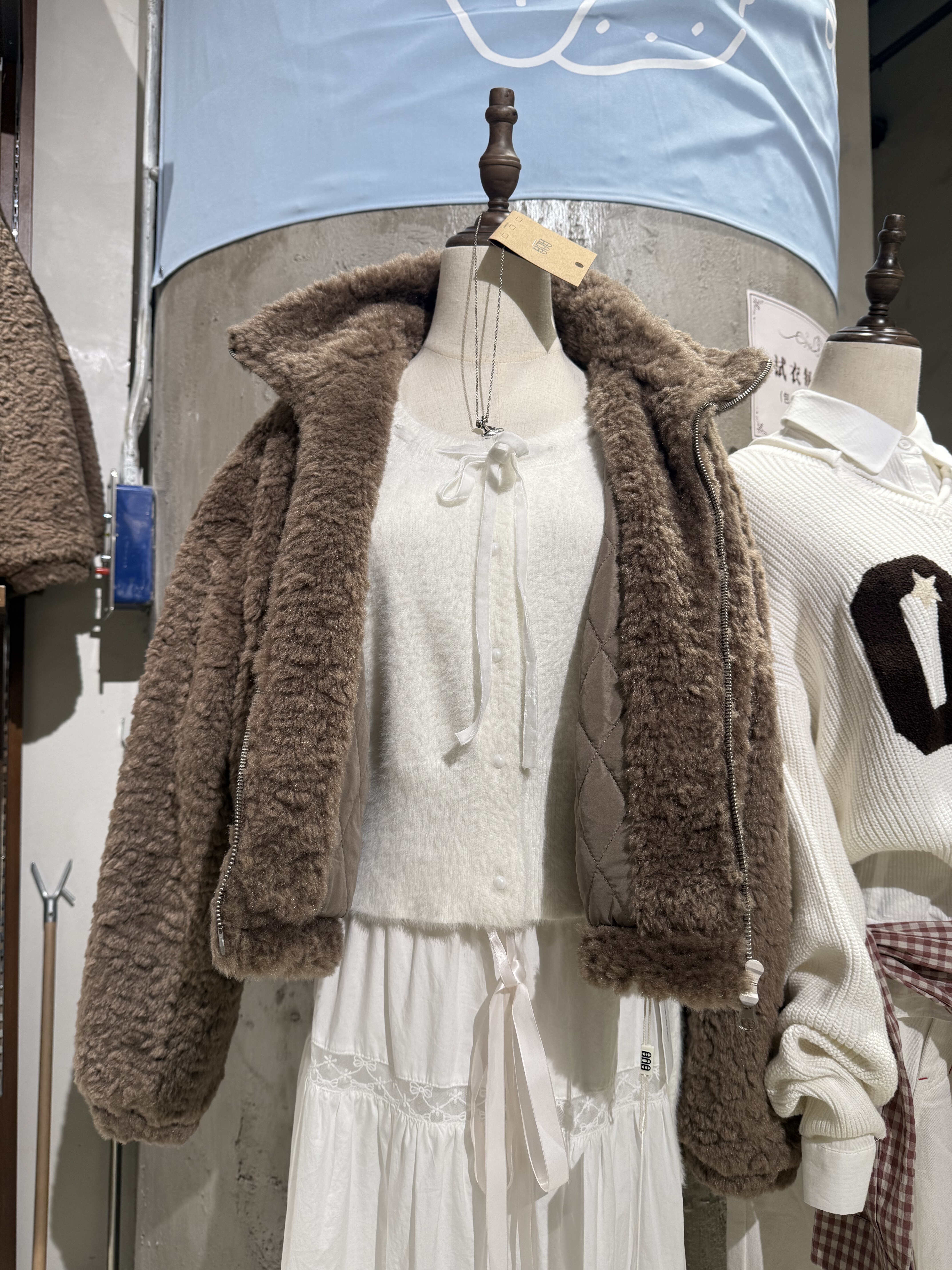 OM one moment国内正品代购短款外套不支持退换