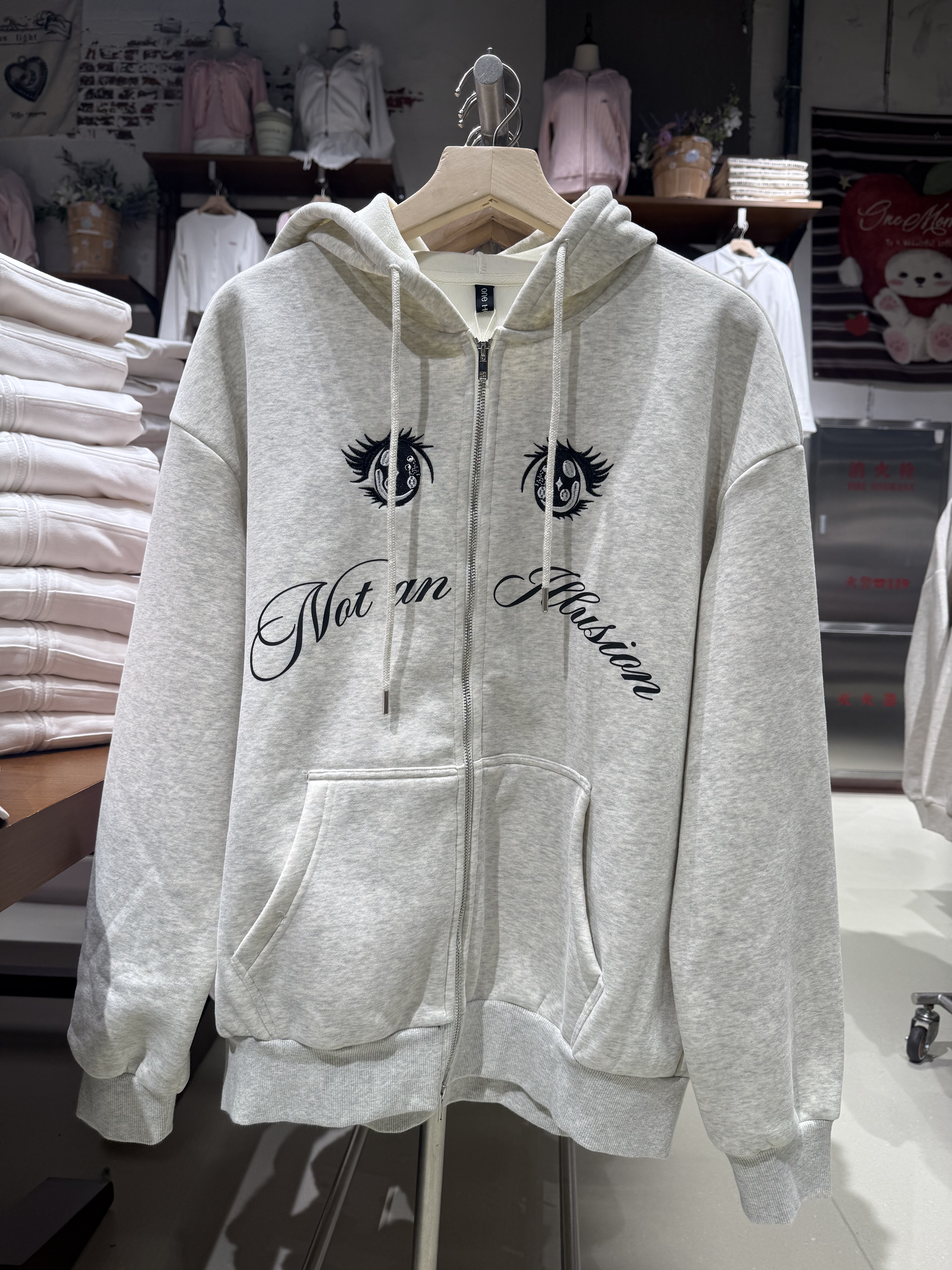 OM one moment国内正品代购拉链连帽卫衣外套不支持退换