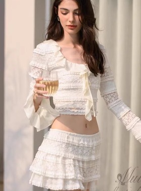 【泰国代购】设计师设计 Quince 度假蕾丝长袖甜美上衣荷叶边裙裤