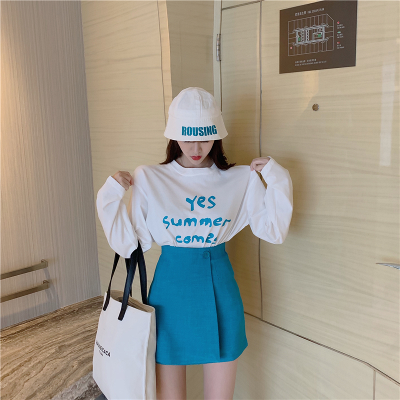 Real Price Loose Round-collar Printed Long-sleeved T-shirt + High Waist Button-wrapped Half-length Skirt