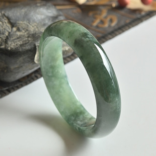 天然A货翡翠手镯冰糯种深绿椭圆儿童玉镯子50缅甸玉手镯贵妃镯